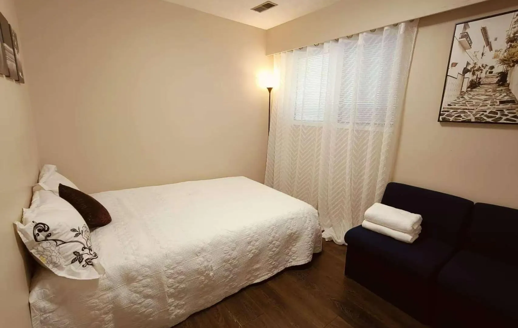 Apartment Close To Yvr! Convenient 3Br Stay For Every Occasion Vancouver